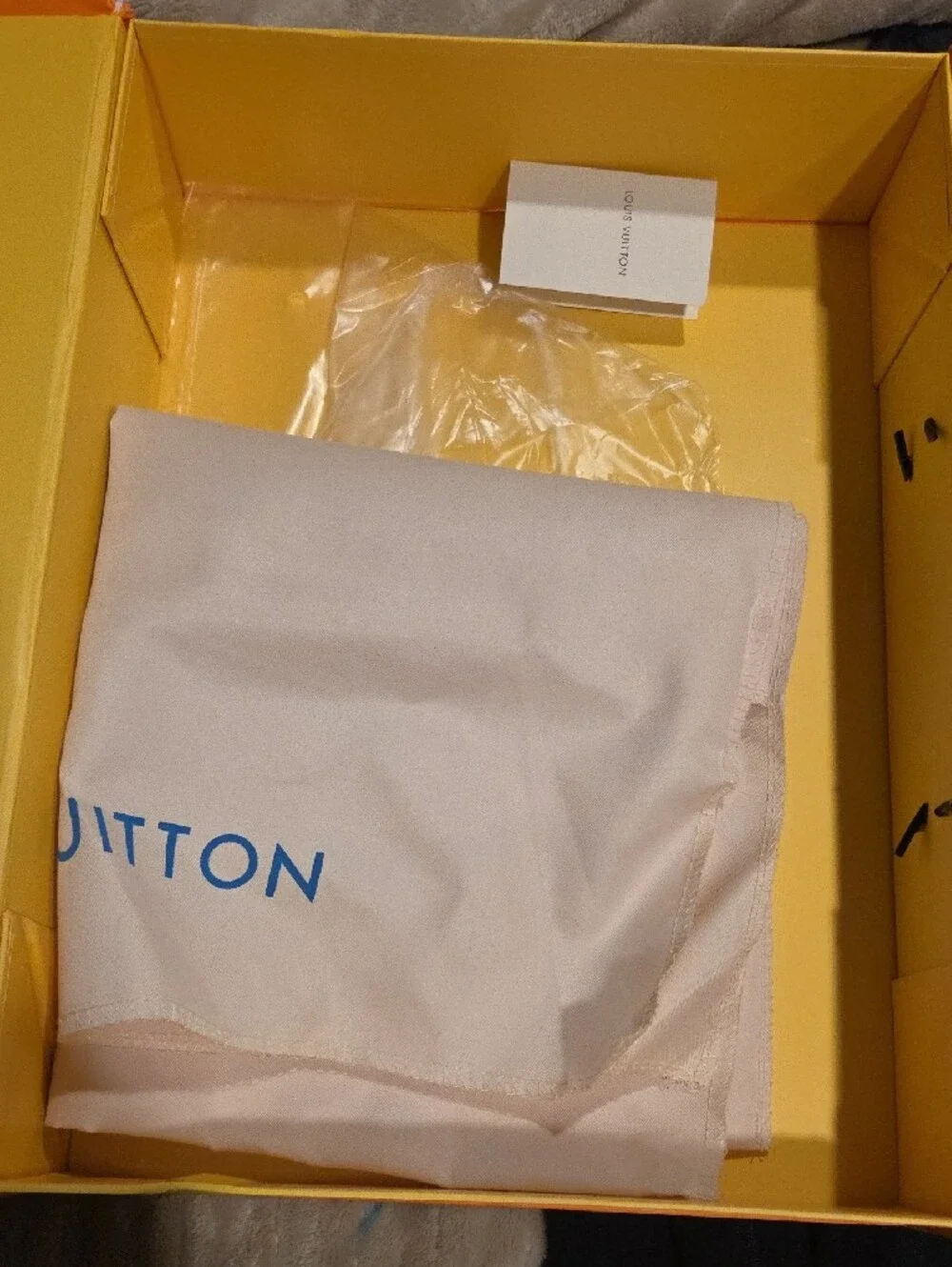 N/A fashion lv